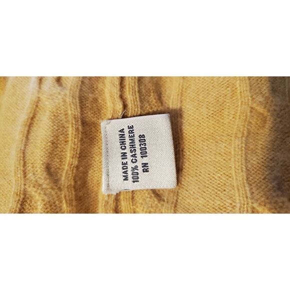 Peter Millar Men's Yellow Mustard Cashmere Knit Vest Sweater Large - Picture 12 of 13